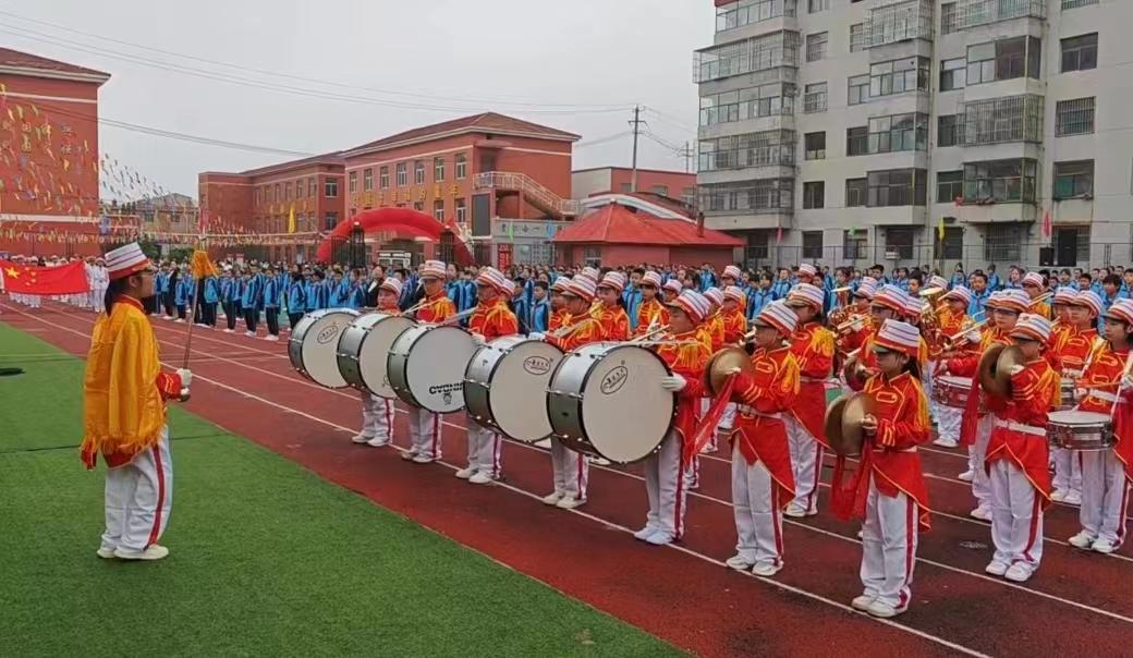 岚县小学最新新闻