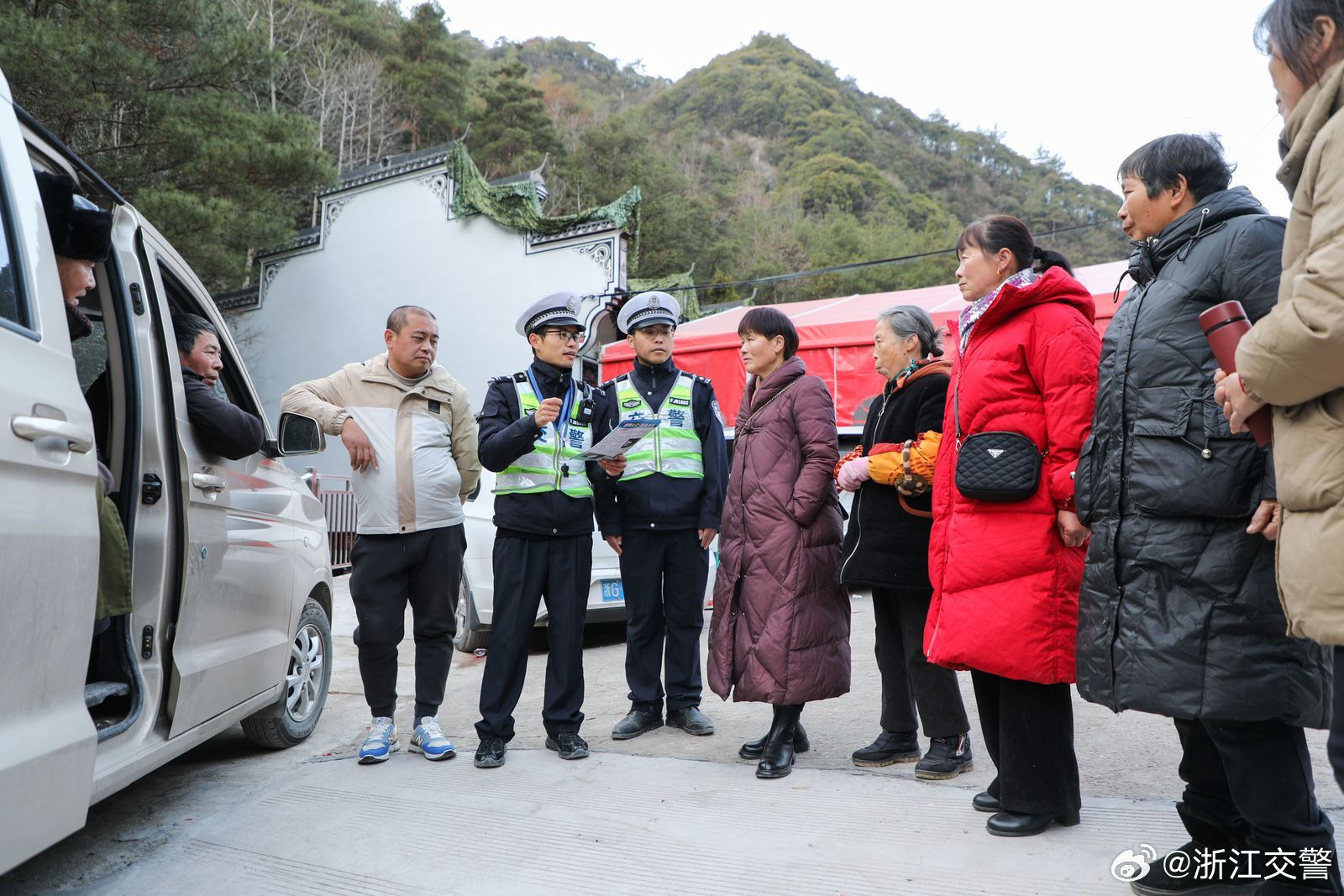 苍元山村委会交通新闻更新